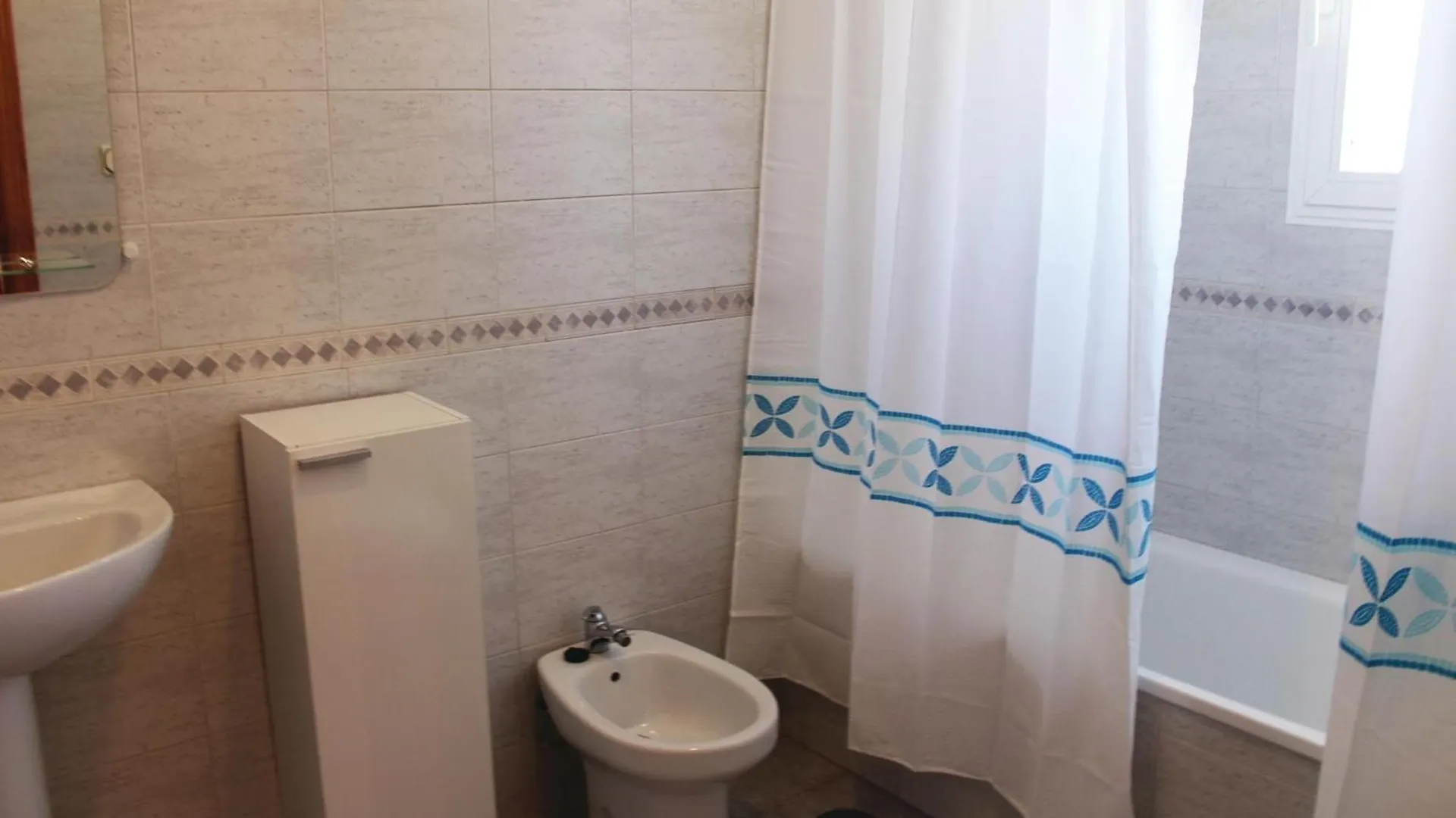 Gorgeous Home In Torrox With Kitchen 0*,
