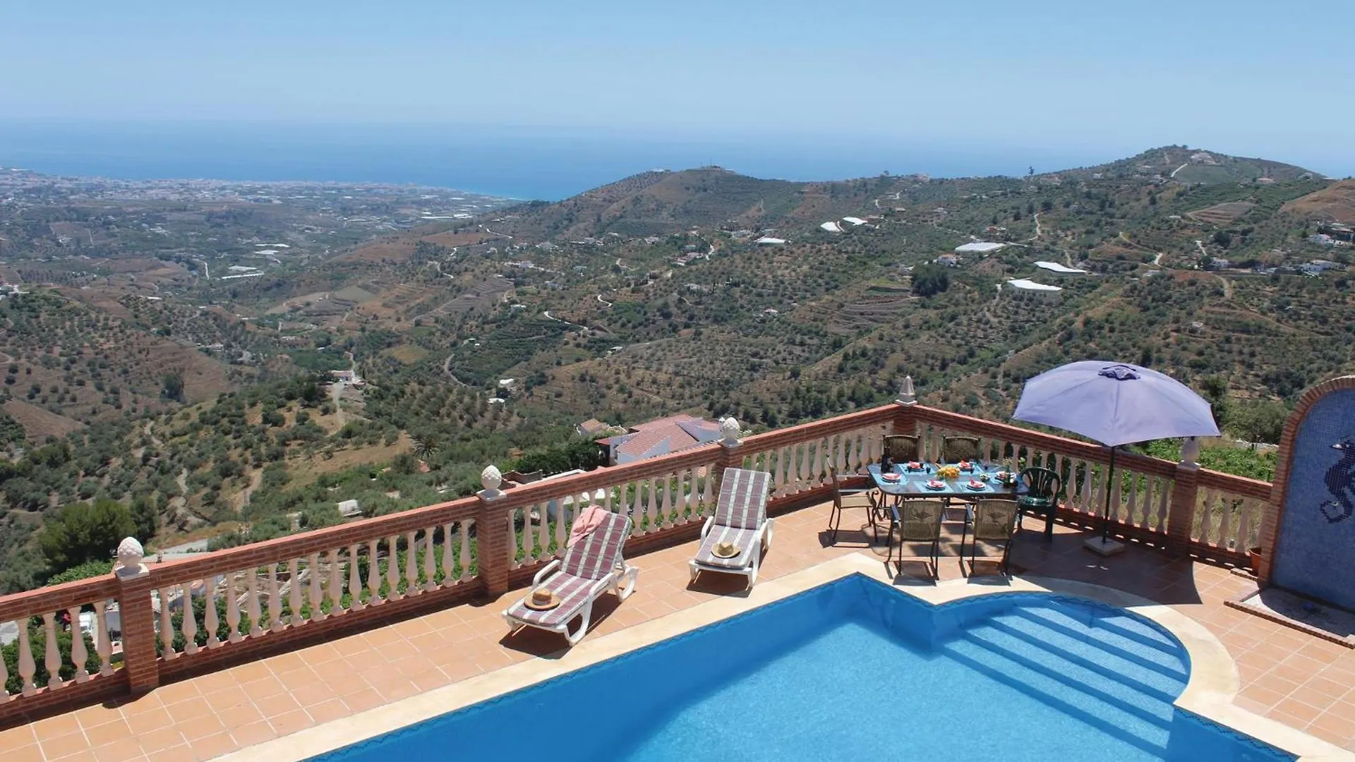 Gorgeous Home In Torrox With Kitchen