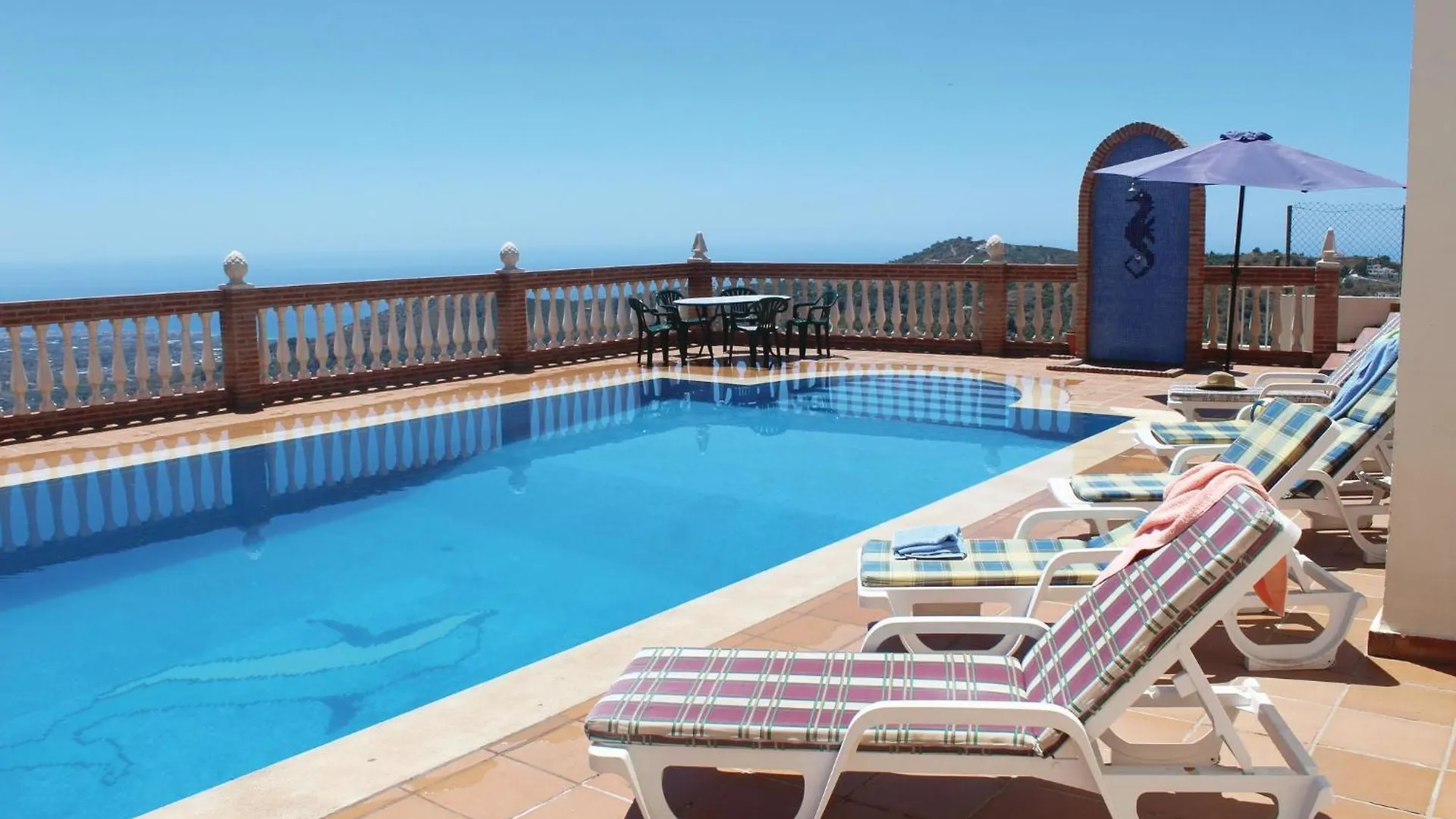 Gorgeous Home In Torrox With Kitchen